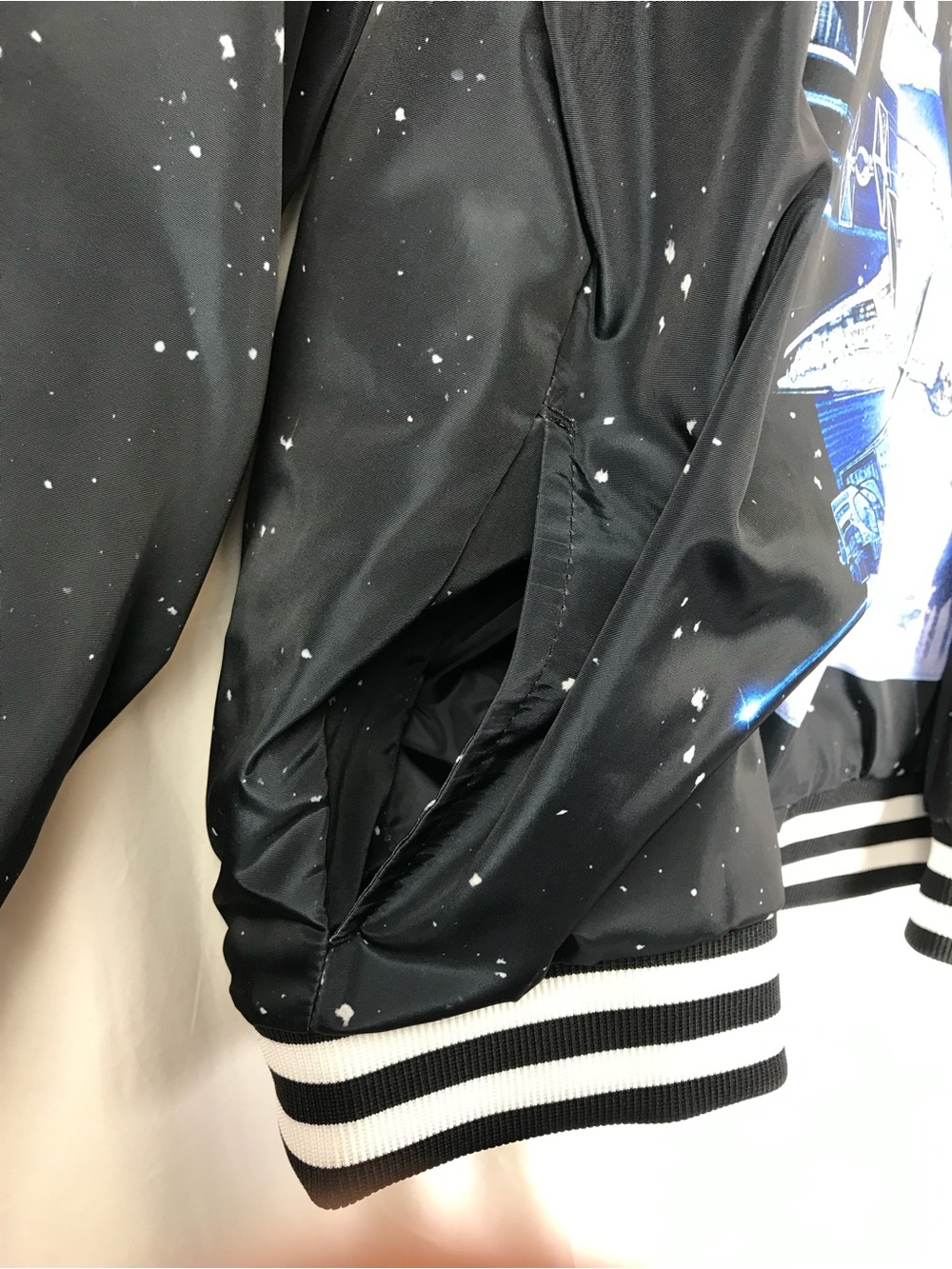Star Wars Black Jacket with White Stripe Collar - Picture 5 of 10